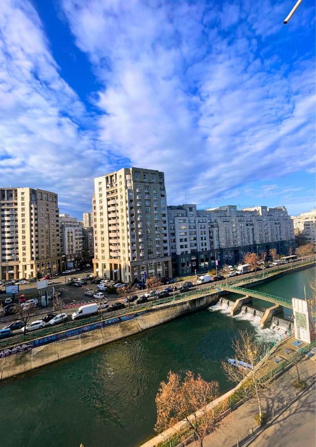River View - Old City Apartment 부쿠레슈티 외부 사진